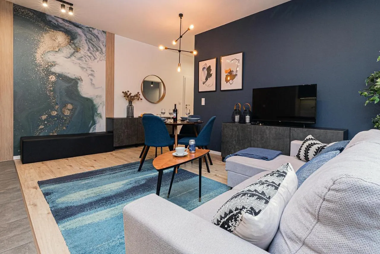 Rajska 8 Apartments Old Town Gdansk By Renters Prestige 0*,  Poland